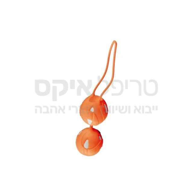 מוצר מדהים זה מוחדר אל הואגינה כמו טמפון, כולל מוליך. לאחר ההחדרה, רוטט בואגינה למטרת עינוג וחיזוק השרירים הואגינליים. בעזרת משקולות מגנטיים הנמצאים בתוך הכדורים, נוצר לאחר ההחדרה רטט מענג ביותר מכל תזוזה שהיא. הרטט מפעיל את שרירי הסוגרים (כמו לעצור פיפי) ועקב כך מחזק את שרירי רצפת האגן והואגינה, ומונע בריחת שתן. לאחר לידות יוצר מסת שרירים חזקה, ומקטין את גודל הואגינה בצורה משמעותית ביותר. לאחר כ4-6 שבועות של שימוש, השרירים בואגינה יהיו מספיק חזקים לאפשר "לפיתה" של איבר הגבר החודר. במהלך כל זמן ההחדרה, הרטט מהמשקולות המגנטיות גורם לפיזור בלתי נשלט של חיוכים לכל עבר... המוצר עשוי סיליקון היפואלרגני, מגיע תוך שניות לחום גוף. עוצב במעבדת גוד וייבריישנס גרמניה, על ידי נשים, להתאמה מושלמת!